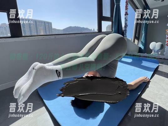 微密圈 - 120斤的小王同学最新资源：空姐特训！你打算去哪儿空降吗？