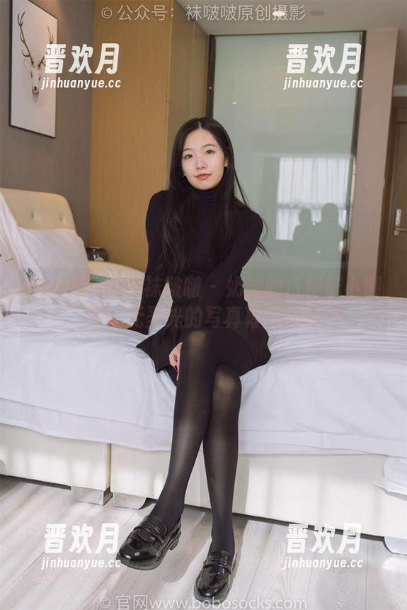 BoBoSocks袜啵啵-奶油 BoBoSocks袜啵啵 - 奶油的白棉袜小剧场:无圣光的写真幕后花絮