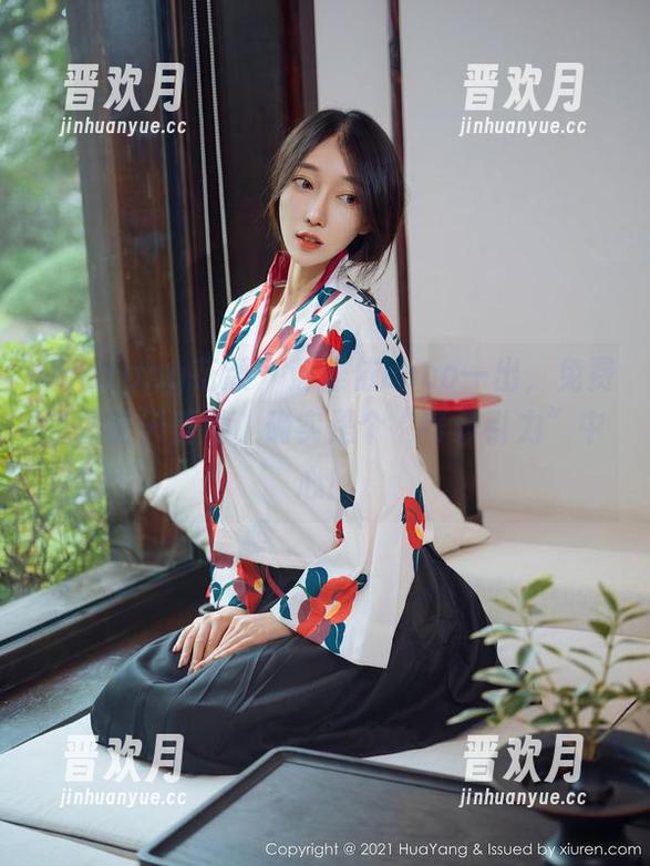 HuaYang花漾-赵惟依coco HuaYang花漾 - 赵惟依coco一出,免费美图铺天盖地,确实是个“可爱引力”中心!