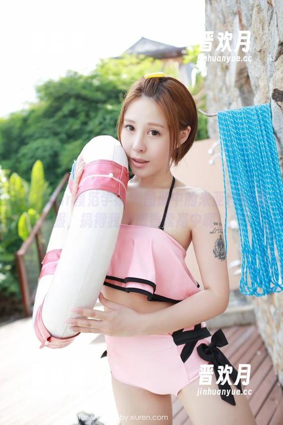 MFStar模范学院 - 图册中的米亚Mia校服，搞得我也想重读高中啊！