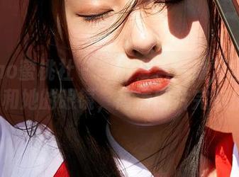 MiiTao蜜桃社 – 高能警告：陆萱萱Cecilia和她的眼镜，高清图片完美挑逗