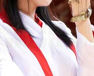 MiiTao蜜桃社 – 陆萱萱Cecilia的油亮福利，猜猜这张图里放了多少灯油？