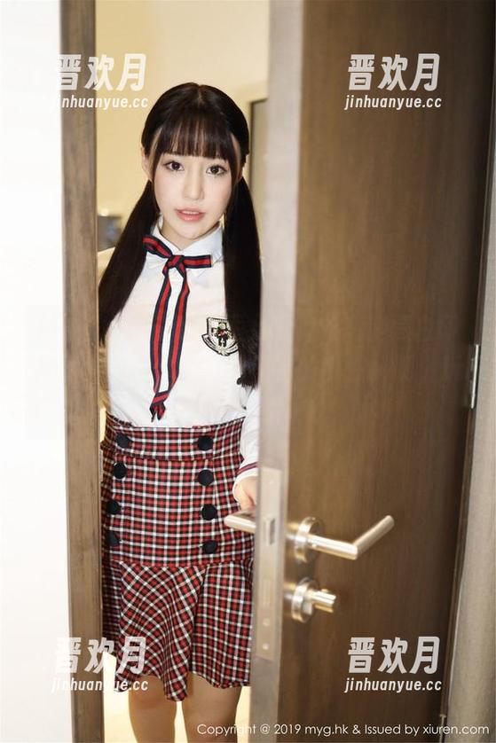 MyGirl美媛馆-豆baby MyGirl美媛馆 - 豆baby的高清黑白印象,资源满满透出那不羁的个性,呃,玩一下也不错吧?