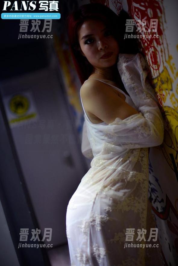 PANS写真-兔兔 PANS写真 - 看着兔兔的女王造型,定制图集果然不愧是博主的拿手好戏!
