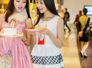 TGOD推女神 – 颜美汐的最新写真，“女孩”的气质飘逸得很，站姿都让我怀疑自己是不是也要练一下。