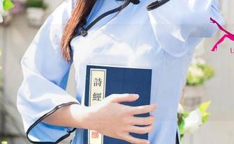 UGirls尤果网 – 现实和查尔斯王子只差这几张照片！张栩菲的可爱套图更新，翻转我的审美观！