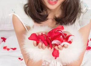 UGirls尤果网 – 听说王语纯的透明福利确实不错，原图一览无遗！