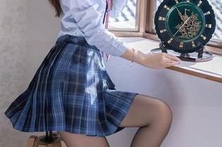 Xiuren秀人网 – 一是多少钱？区静瑶的图包透明到怀疑人生