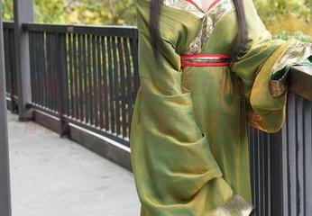 Xiuren秀人网 – 妙可可Cheese的圣诞私拍：你能想象这样的“节日特辑”吗？