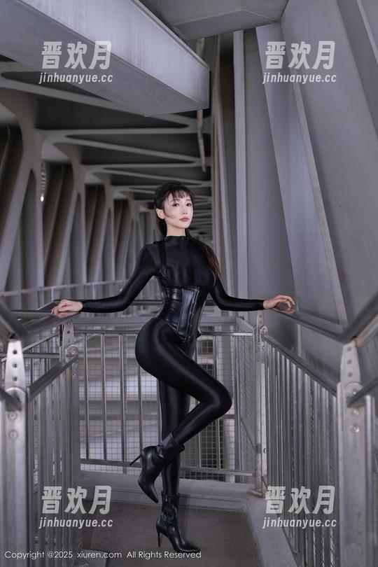Xiuren秀人网 - 运动的时候依然要美，戴允祺zoe的私拍作品就像是运动后的巧合一样！