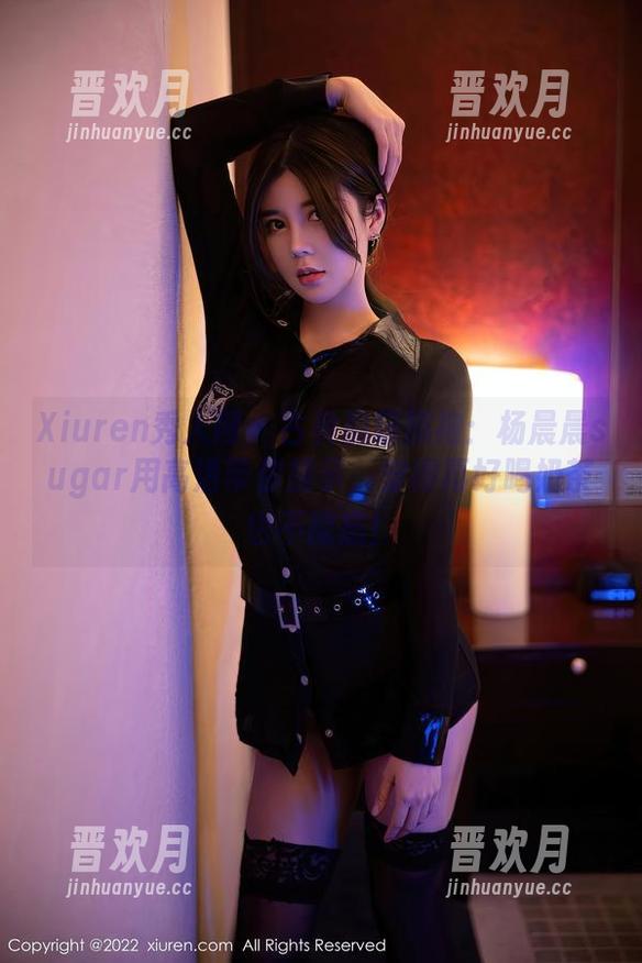 Xiuren秀人网-杨晨晨sugar Xiuren秀人网 - 古典韵味旗袍:杨晨晨sugar用高清带你提示,穿得再好喝奶茶也不能忘!