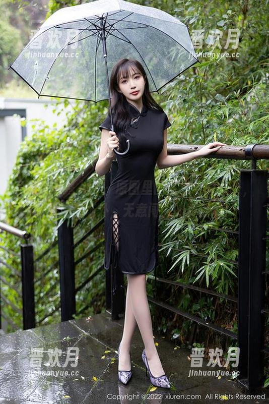 Xiuren秀人网-软软子 Xiuren秀人网 - 原图里的皮衣与软软子,免费流出场外,无意闯入的赛道啊!
