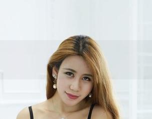 YouWu尤物馆 – 婕西儿jessie的高跟鞋，图库精选见证了每一个“不屑”的白眼。