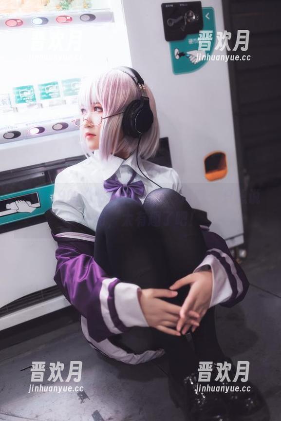三度69 三度69的“明日方舟-陈”精选:只想说一句,太有趣了吧!