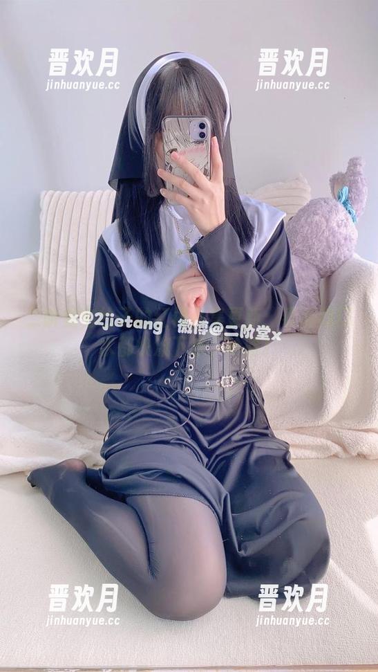 二阶堂宅绘子 二阶堂宅绘子的红裙合集更新:看得我口水都快流下来,哈哈!