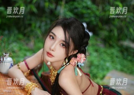 余多多Dudu 写真衷情:余多多Dudu和她的氛围紫皇女,福利和想象共同作战。