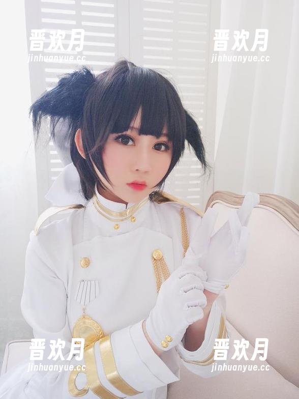 依依超级懒 依依超级懒与她的修女写真,一种说不清的魔力,大家都来分享吧!