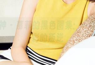 克拉女神 – 慕菲的黑色图集：一场关于色彩的叛逆