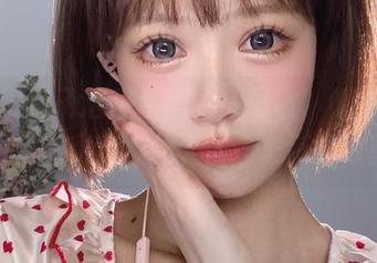 千反田鹿子这图包里的身体链，像是香气四溢的甜点，让人留连忘返的欲望
