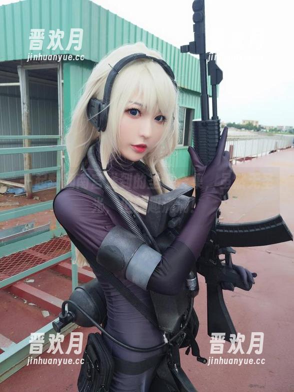 一起翻翻南宫送到的圣诞合集，虽然无圣光，但乐趣满满！