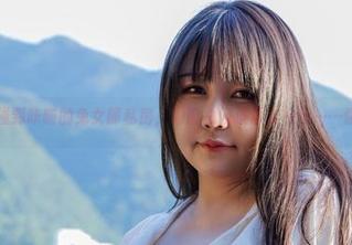 每当我碰到咔喵的兔女郎私房，眼前总闪过那么一丝……你懂的？