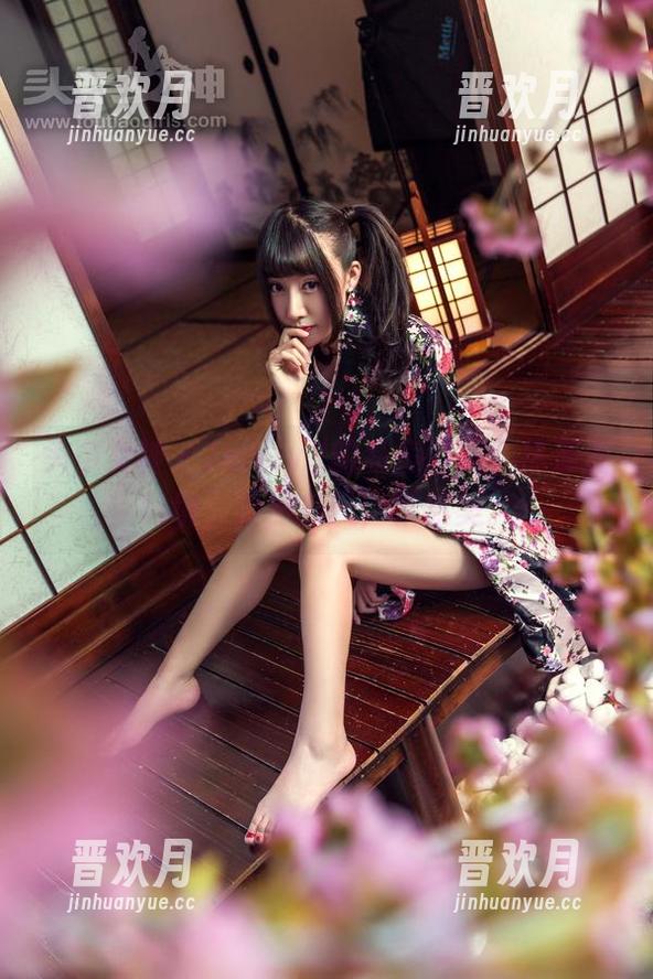 头条女神 - JennyR的私房图集，热那亚秘境，果然有风，果然美。