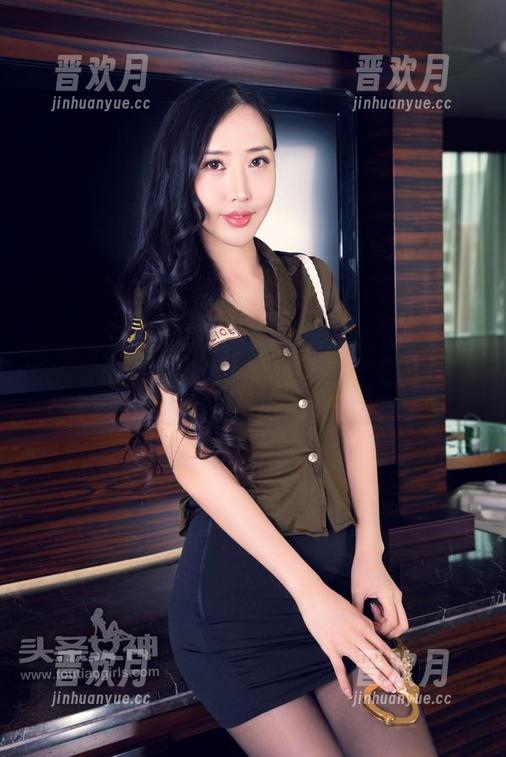 头条女神 - 最新学妹套图！王竹教你如何不费吹灰之力撩到好感！