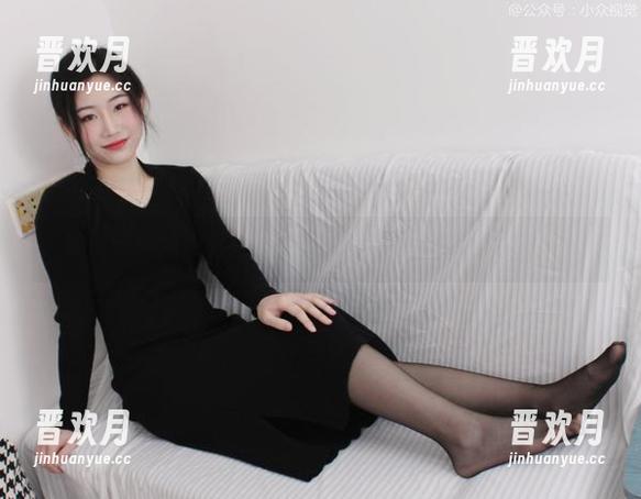 小众视觉 - 洁洁与她的居家日常：先点壁纸，再说高清