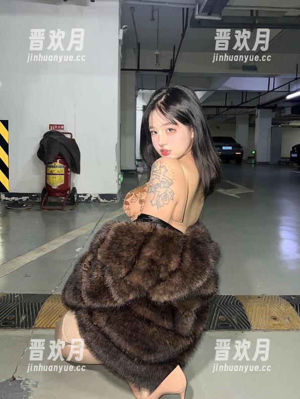 小优优子 微密圈 - 迷失在小优优子7.6嘉宾的合集里,分享的每一幕都有种隐秘的诱惑