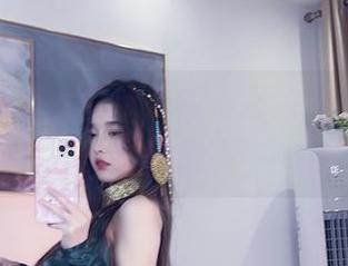 小小奶瓶儿给你带来的浴室全集，下载后慢慢欣赏