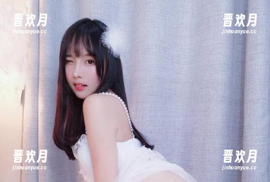 小小奶瓶儿 小小奶瓶儿带你玩转最新泳装——资源不多,要快!