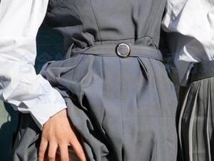 尤果网 – 含含的可爱天使写真合集，感觉像是一直在打哈欠