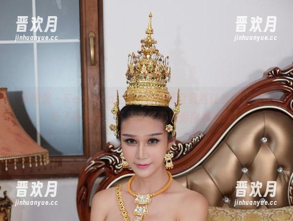 尤物馆-Rebecca_吴颖茵 尤物馆 - Rebecca_吴颖茵的镂空竟然让我对“空”有了新理解,下载套图来以后向她请教!