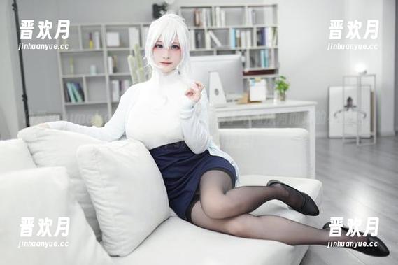幼爱youmeko的浴室作品集，充满了不知从何而来的小暧昧，马上下载吧，别犹豫！