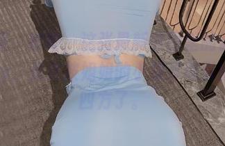 微密圈 – 哎呦，这张最新原图里的徐莉芝Booty，竟然被姐姐的小提琴吸引得神游四方了。