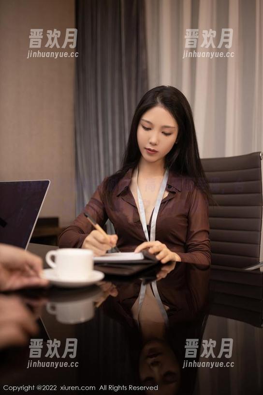抖娘利世 抖娘利世的黑白时刻:高清原图呈现,合不合你那一颗不安分的心呢?