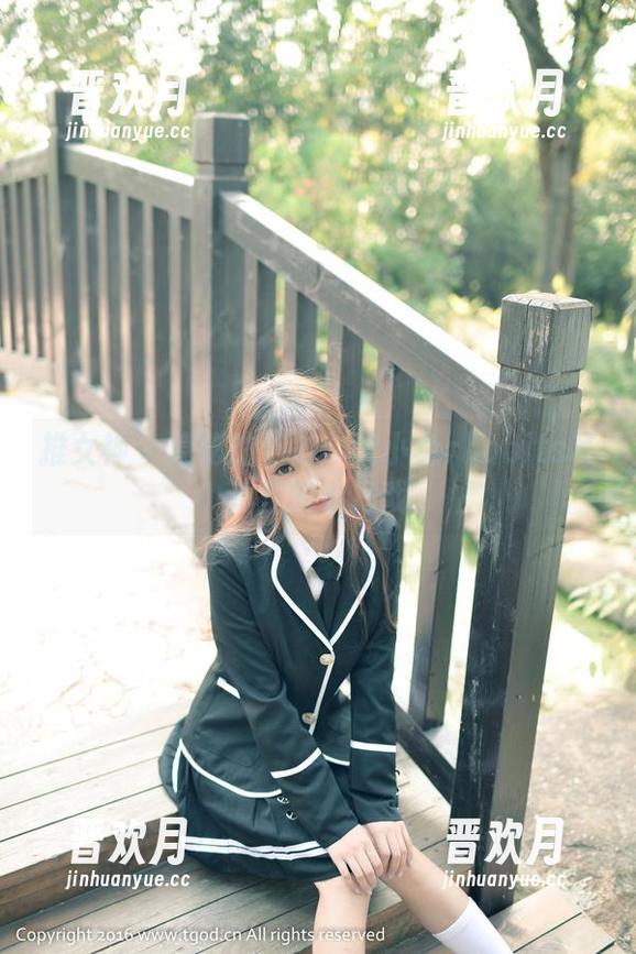推女神 - 隐秘的色彩：歆小兔chobits写真里的小把戏