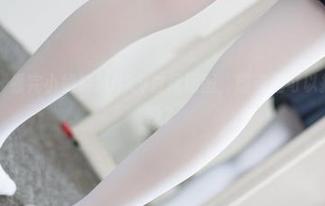 森萝财团 – 看完小奶糕Milky白裙原图，精选里可以把我膨胀了没？
