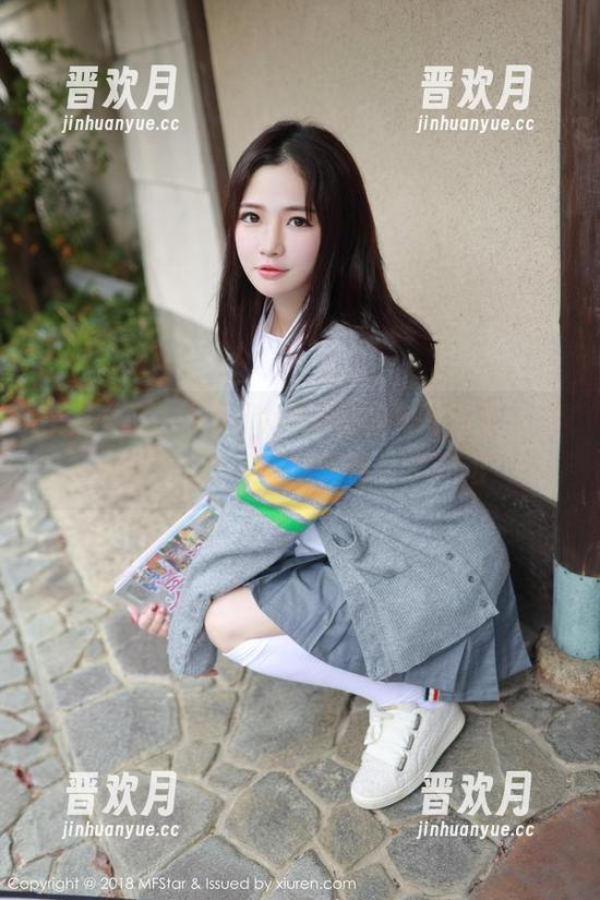 模范学院 - lingyu69的旗袍写真集：看这颜色，好像在调色盘里翻滚