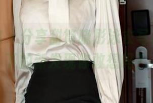 模范学院 – 分享甜筒晓彤泳衣写真，水面下的新发现你敢想吗？