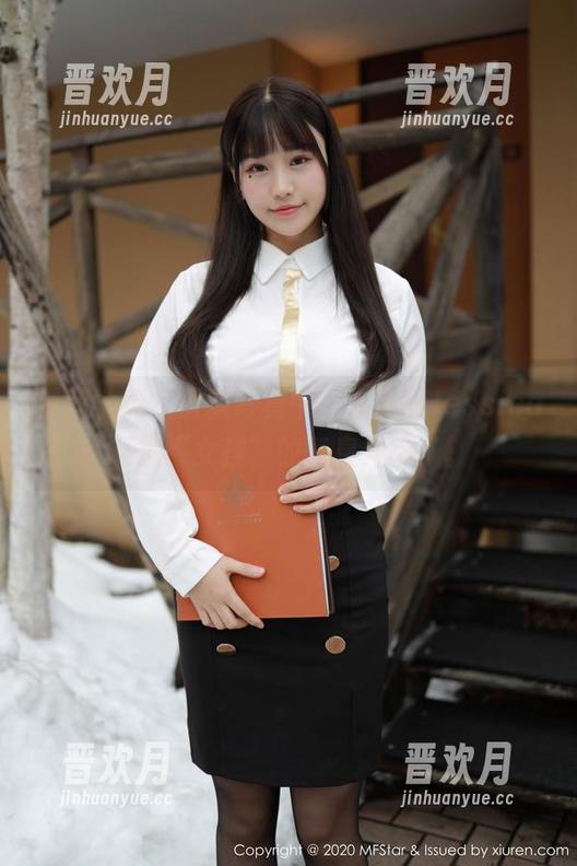 模范学院 - 最新写真中，蒋小静Jessica又把“女孩”的气息升华了。