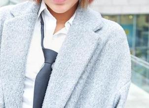 爱丝 – 看完瑶瑶的最新JK图片，难道图画也能撩人？
