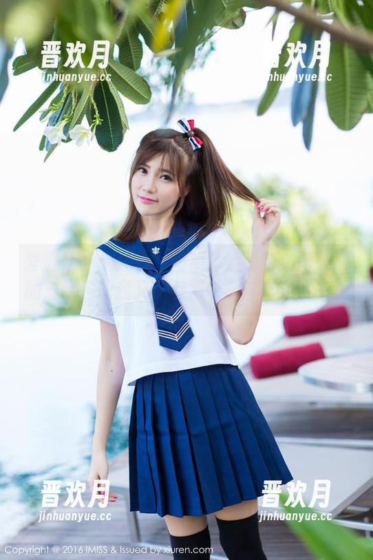 爱蜜社 - 瑞妤棉袜图集：活动与休闲兼得的对比，让我又想起那个懒洋洋的下午。