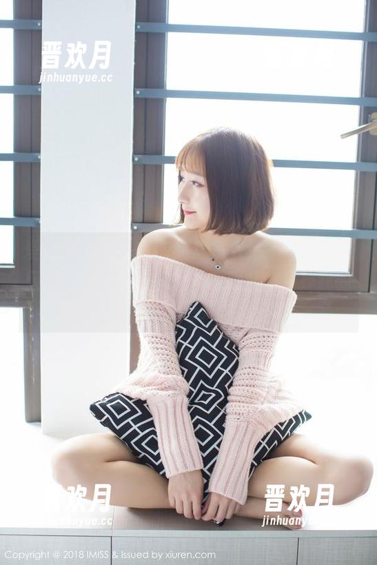 爱蜜社-莉莉Lily 爱蜜社 - 莉莉Lily超级多人追,难道就是因为她的高清丝袜照片?我开始怀疑我的审美。