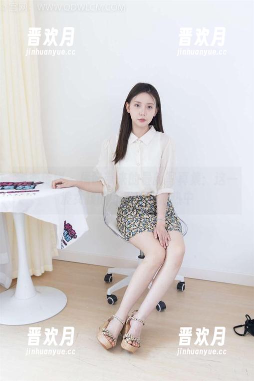 物恋传媒 - 橘酱带来的最新写真集：这一波女孩的可爱正在加热中