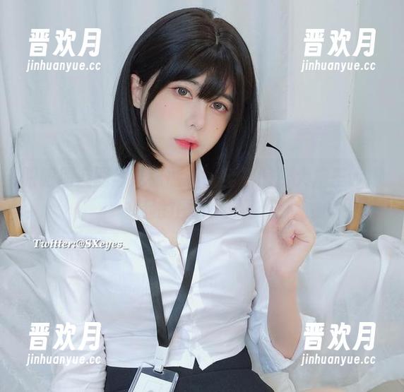 眼酱大魔王w 眼眼朋友圈与几张脸照,全靠眼酱大魔王w撑起的图库气氛!