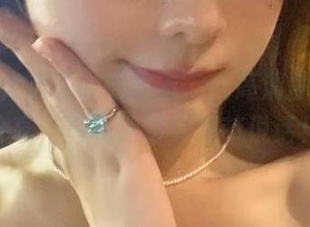 “眼酱大魔王w的女友”：高清静谧瞬间分享，真相还得靠细节说话！