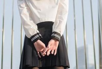 祖木子写真的富贵少女白丝，分享过后是不是得让我回味几天啊，不说了，继续看！