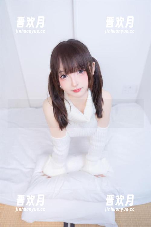 神乐坂真冬 和服写真大片:暖和是不可能的,必须靠神乐坂真冬的气场来撑场子!