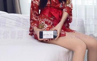 秀人网 – 最新！Lovely璐璐运动写真集，让你看到“低头族”也能运动起来！